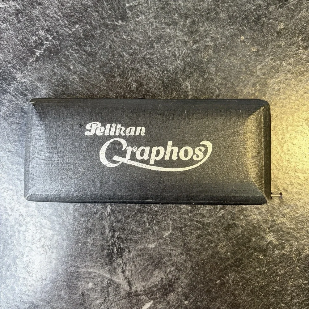 Pelikan vtg graphos